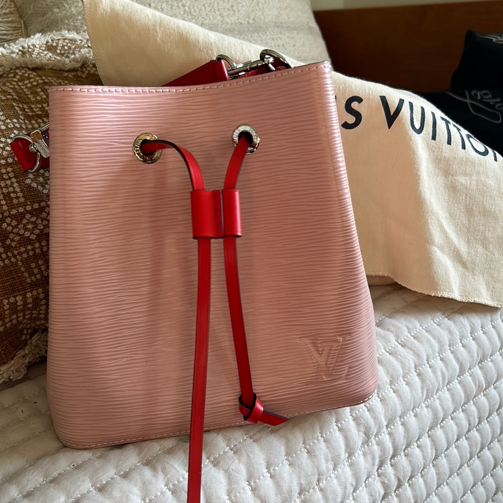 Louis Vuitton Purse